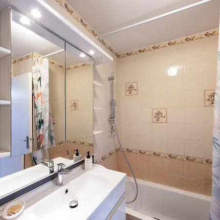 Montcalm Lejlighed *